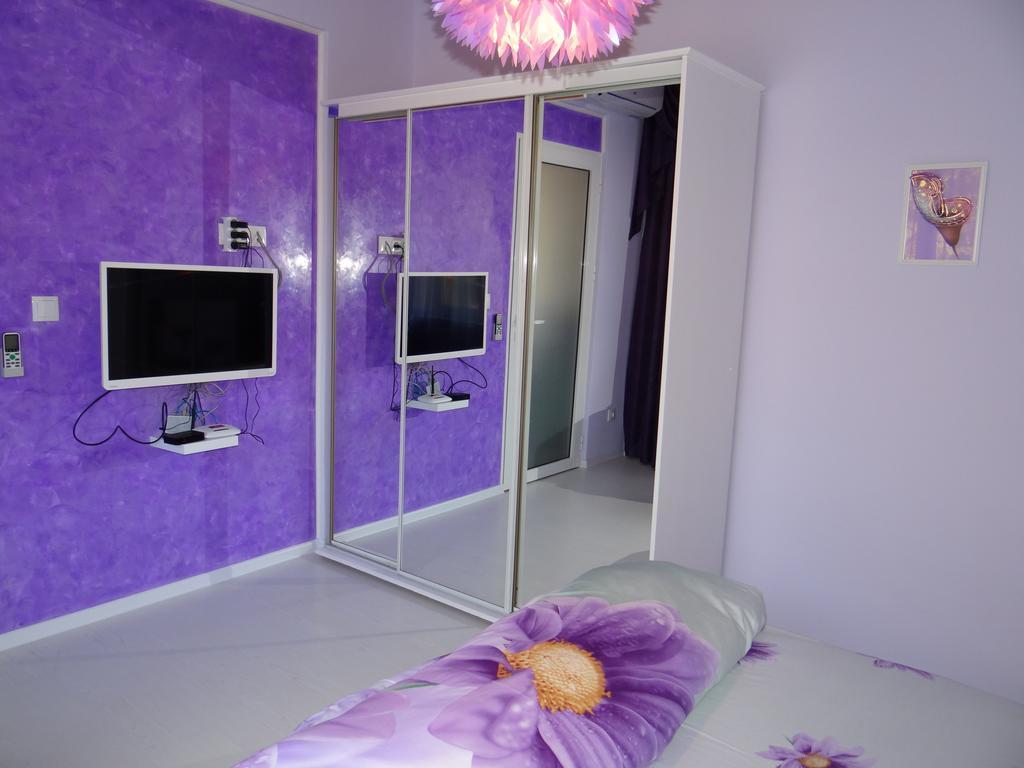 Orange Flower Apartments 1 Sofia Bilik gambar